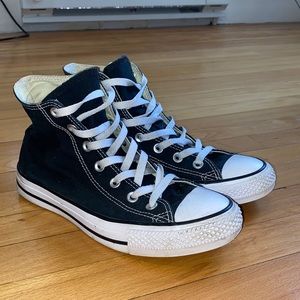 Black high top Converse